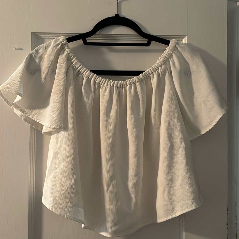 Off the Shoulder Keepsake Top